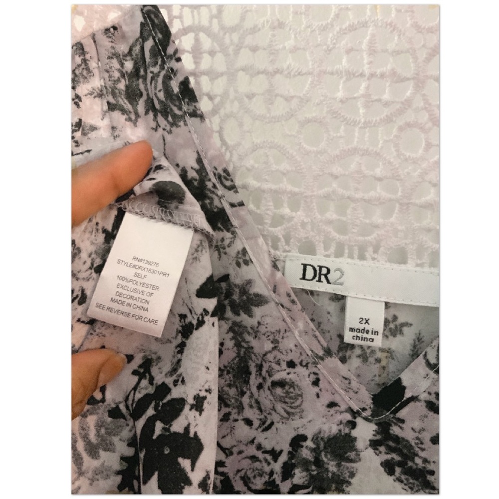 Daniel Rainn Blouse 🖤 - Picture 7 of 8